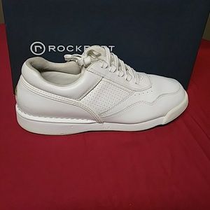 Rockport casual walking shoe